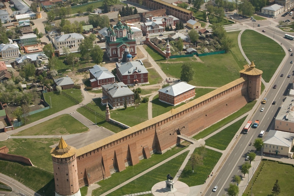 Как устроиться курьером сервиса ЯндексЕда в г Коломна: условия